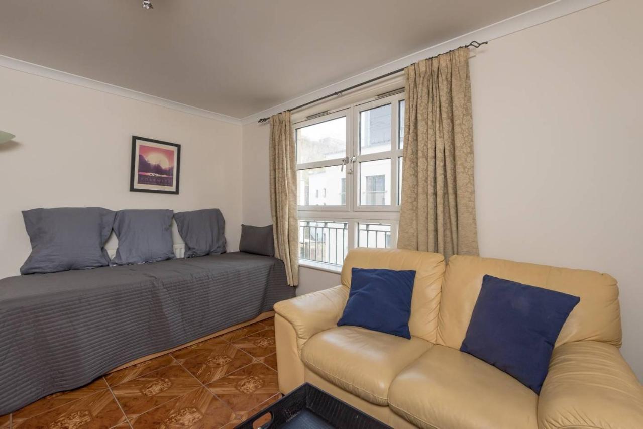 Joivy Old Town Apartment With Parking Close To Royal Mile Edinburgh Exterior photo