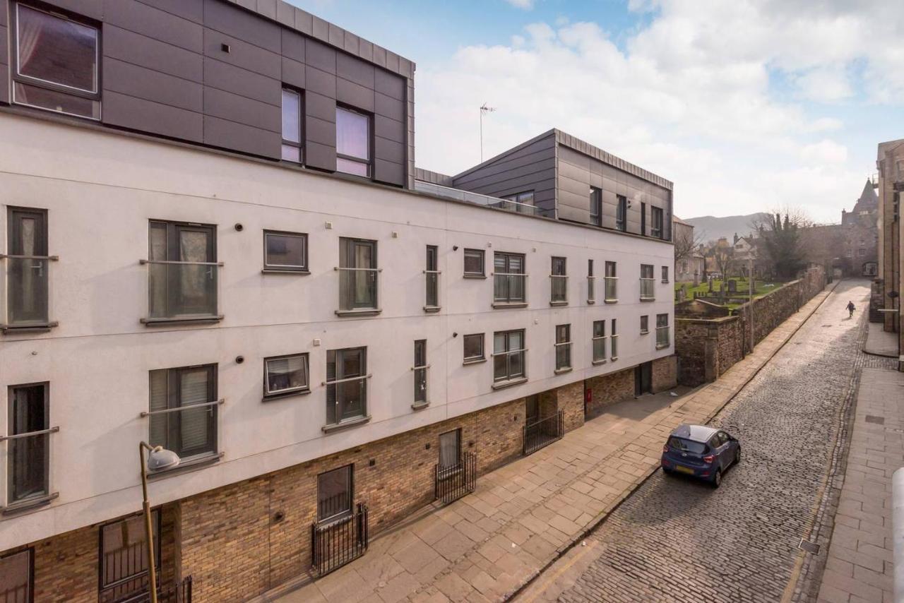 Joivy Old Town Apartment With Parking Close To Royal Mile Edinburgh Exterior photo